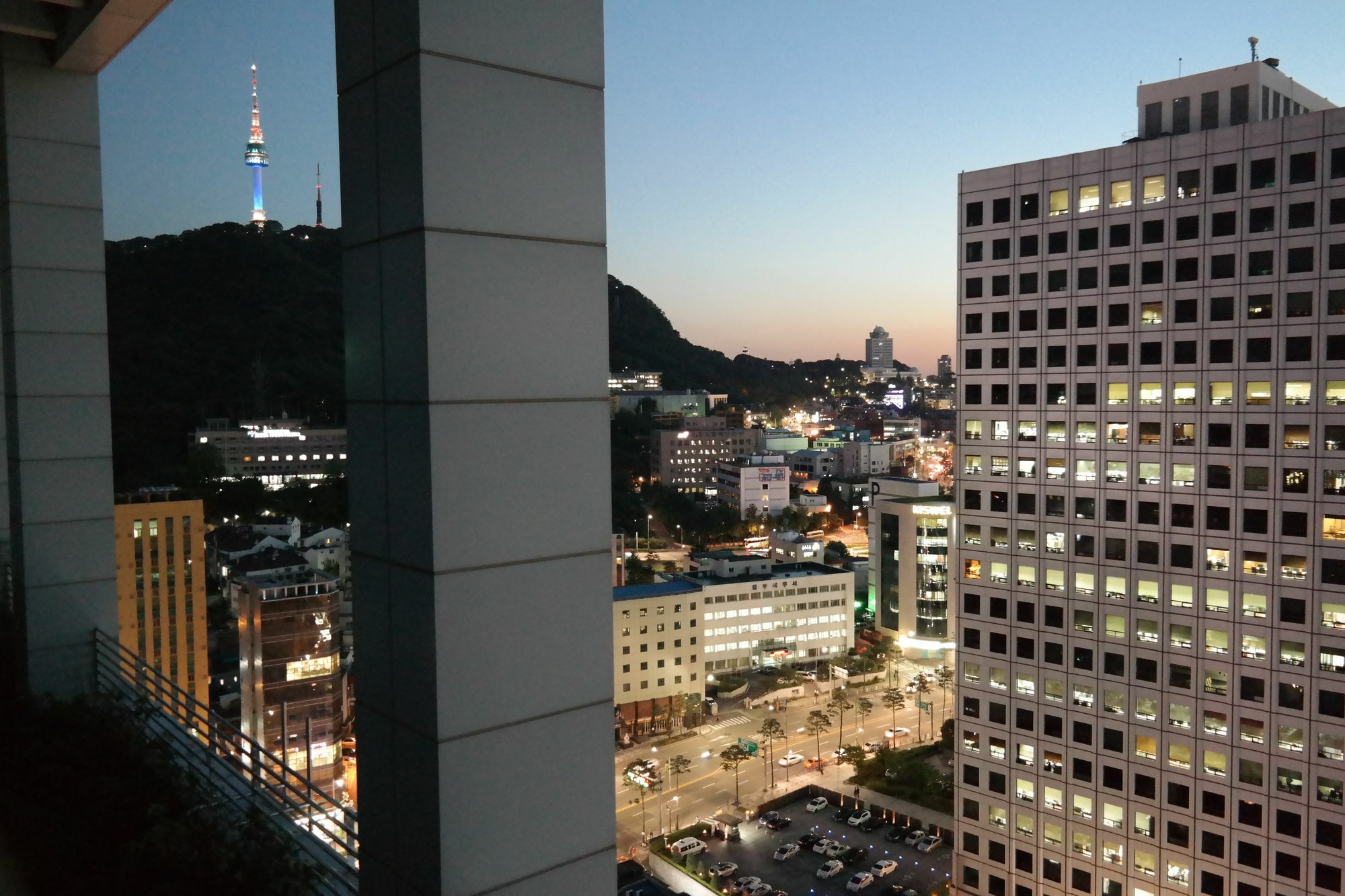 Myeongdong Auto Căn hộ Seoul