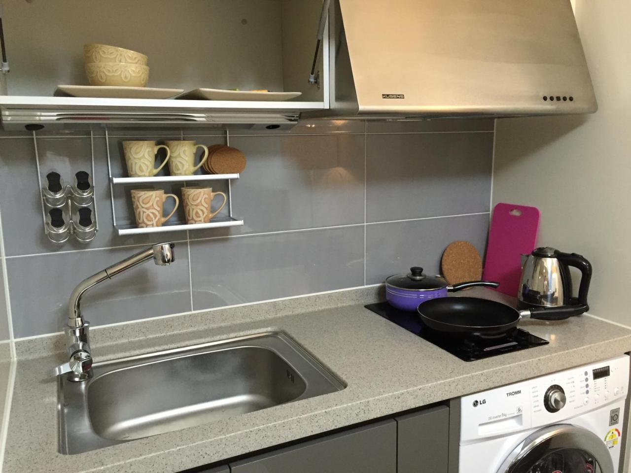 Myeongdong Auto Apartment Seoul